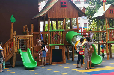 原木幼兒園滑梯案例