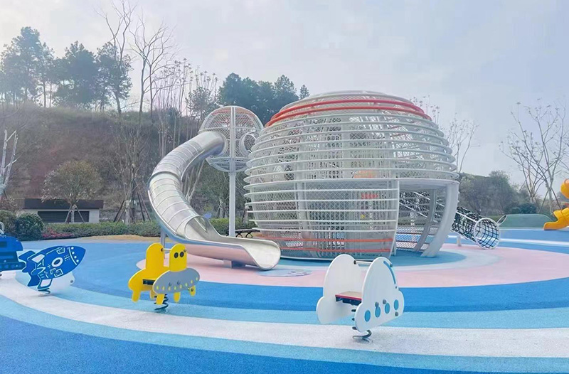 公園新型無(wú)動(dòng)力設(shè)備細(xì)節(jié)圖