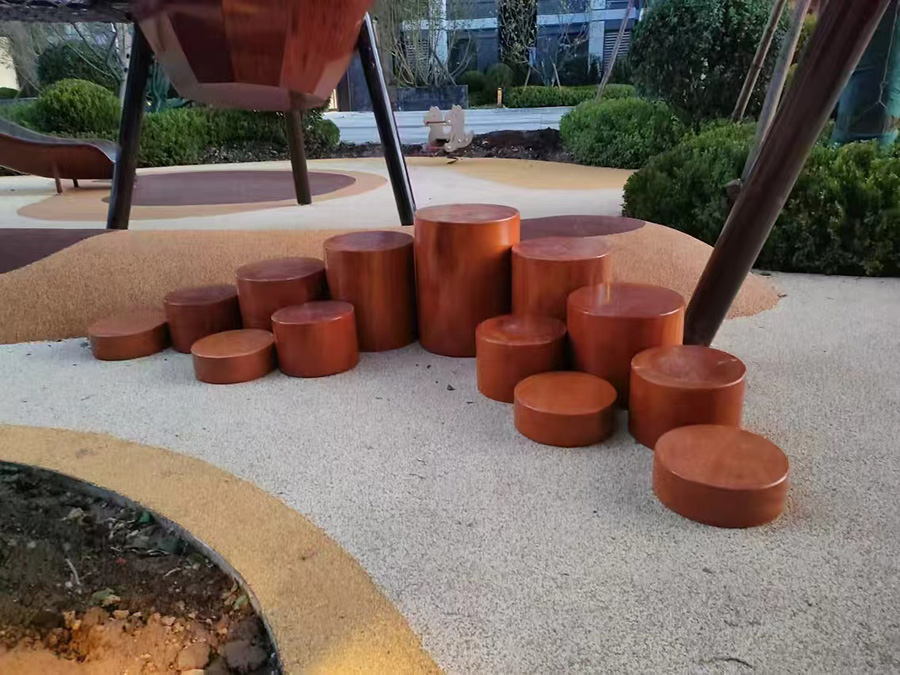 幼兒園松果樂園平衡木